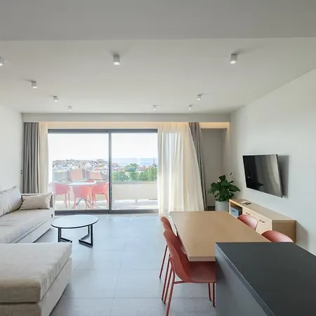 Sky-high 70sqm Penthouse W. Stunning Views - 05 Apartment