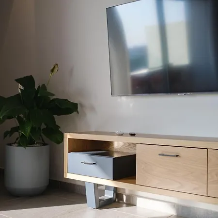 Sky-high 70sqm Penthouse W. Stunning Views - 05 Chania (Crete)