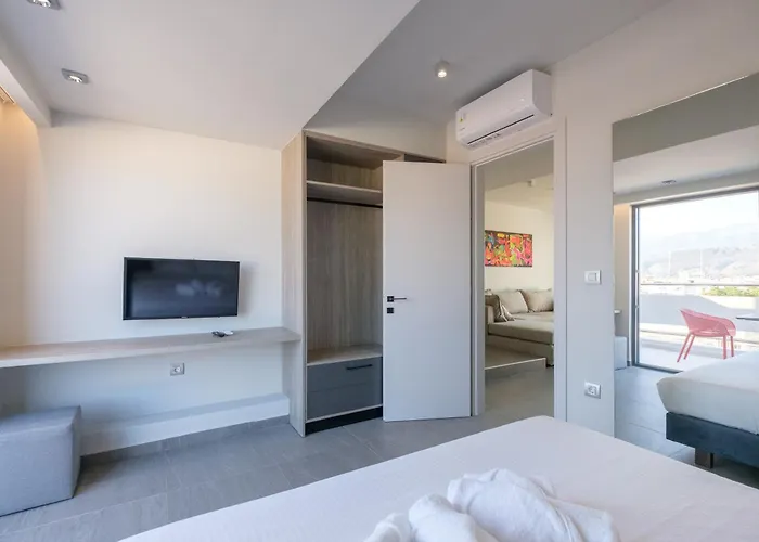 Sky-high 70sqm Penthouse W. Stunning Views - 05 Lägenhet